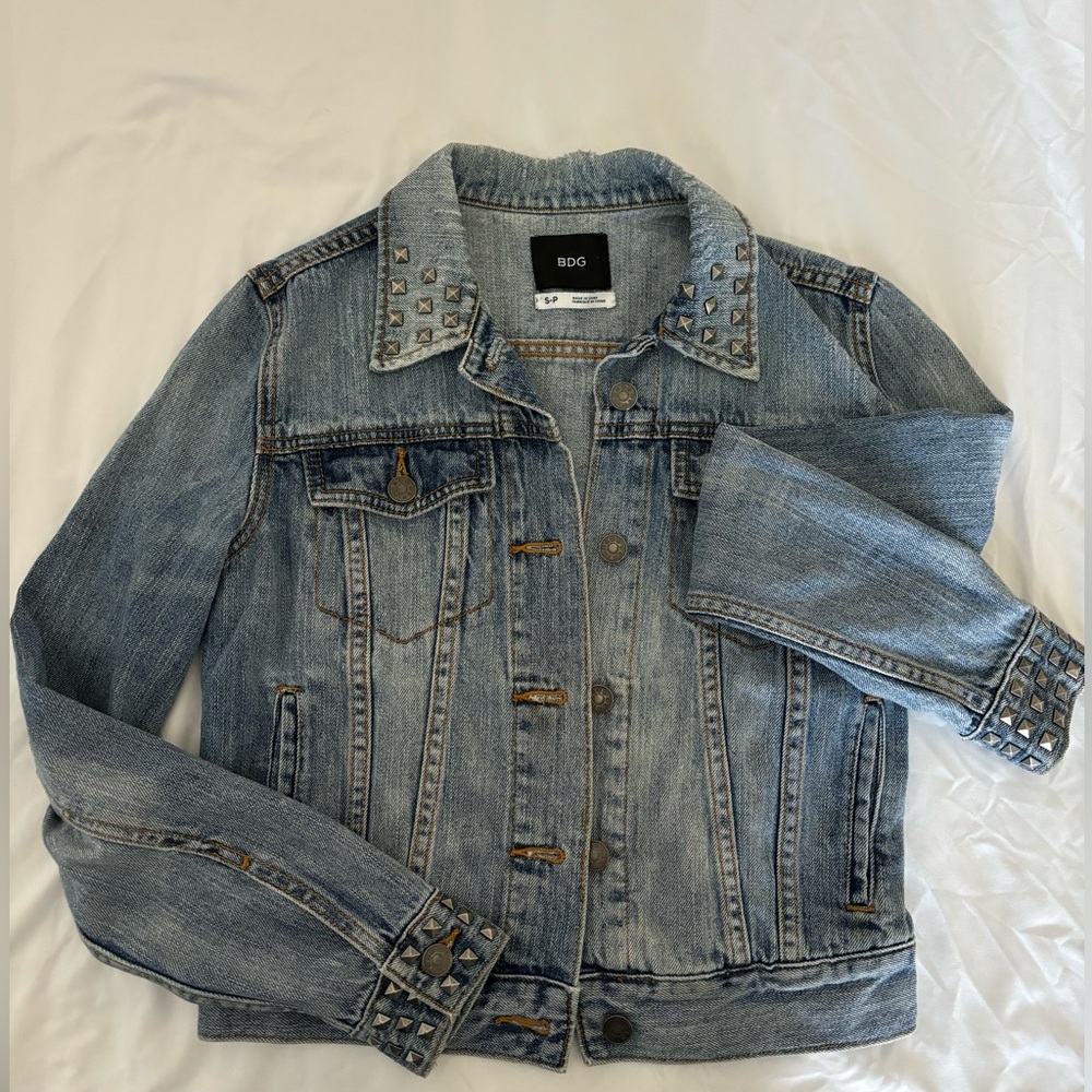 Denim Jacket - Urban Outfitters S/P